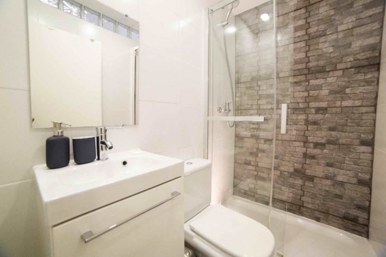 Апартаменти Flh Fresh And Cozy Old Town Duplex Лісабон Екстер'єр фото